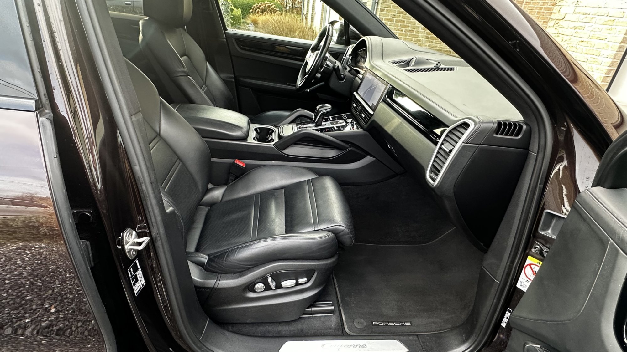 2019 Porsche Cayenne   AWD