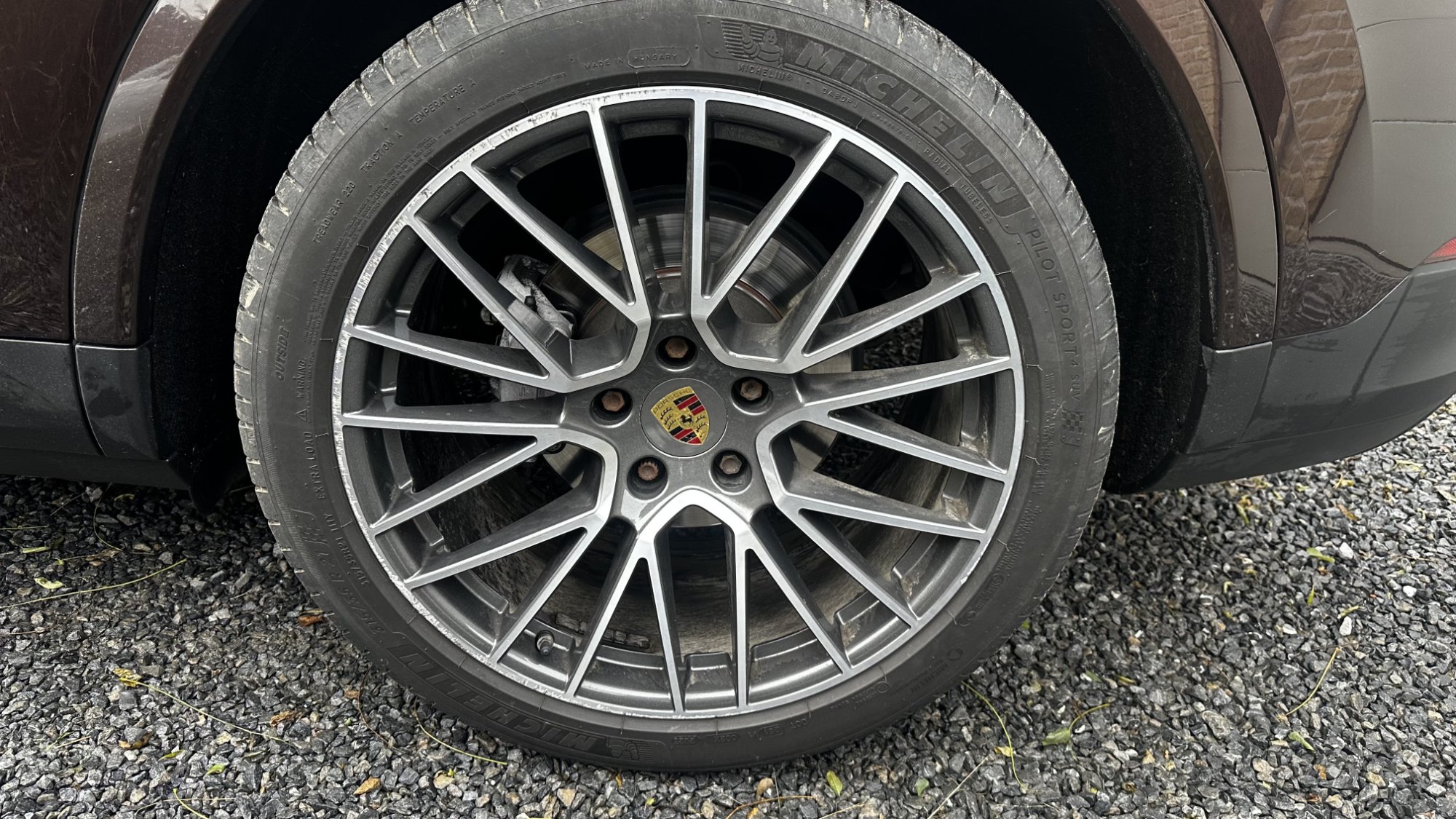 2019 Porsche Cayenne   AWD