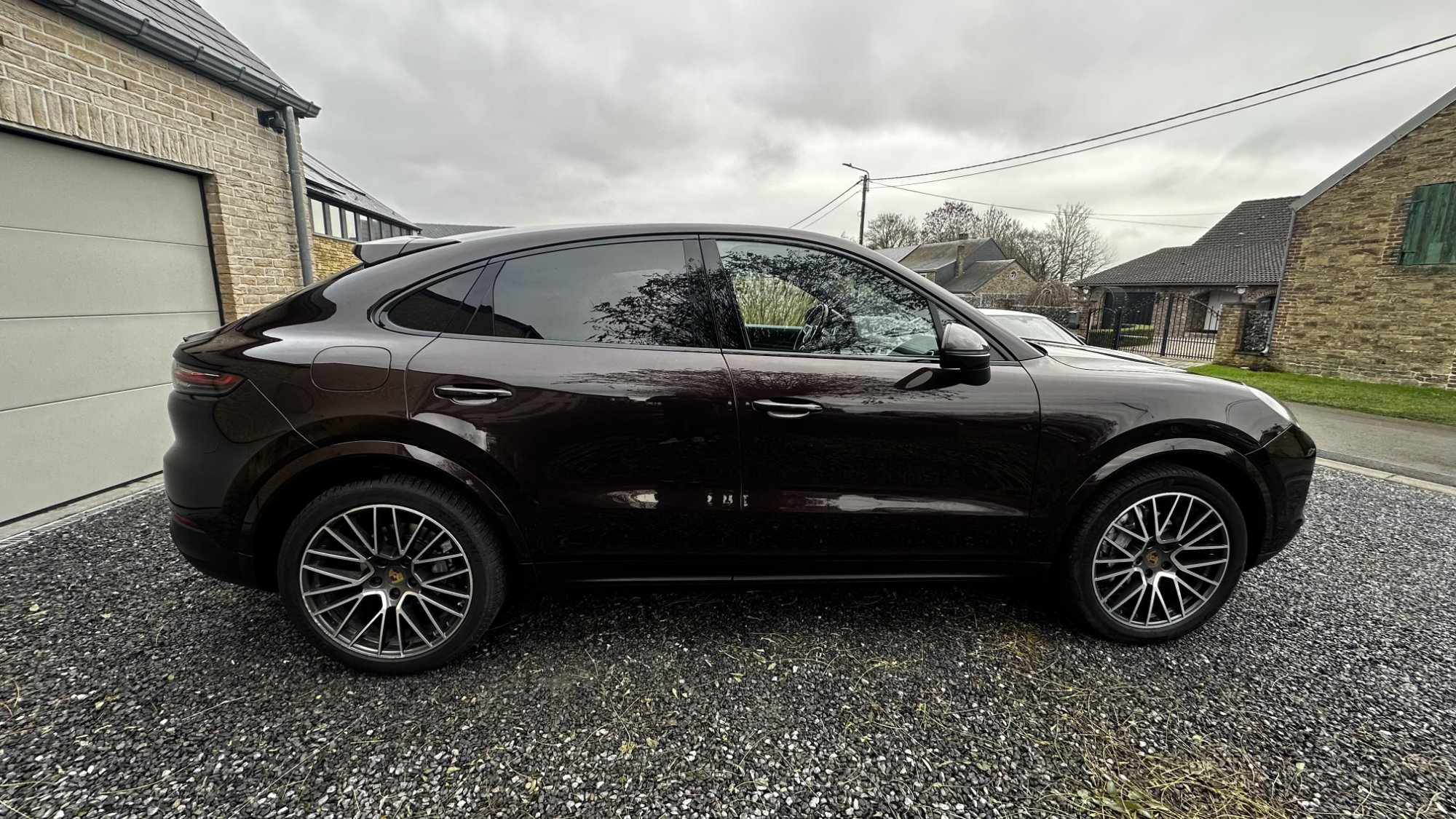 2019 Porsche Cayenne   AWD
