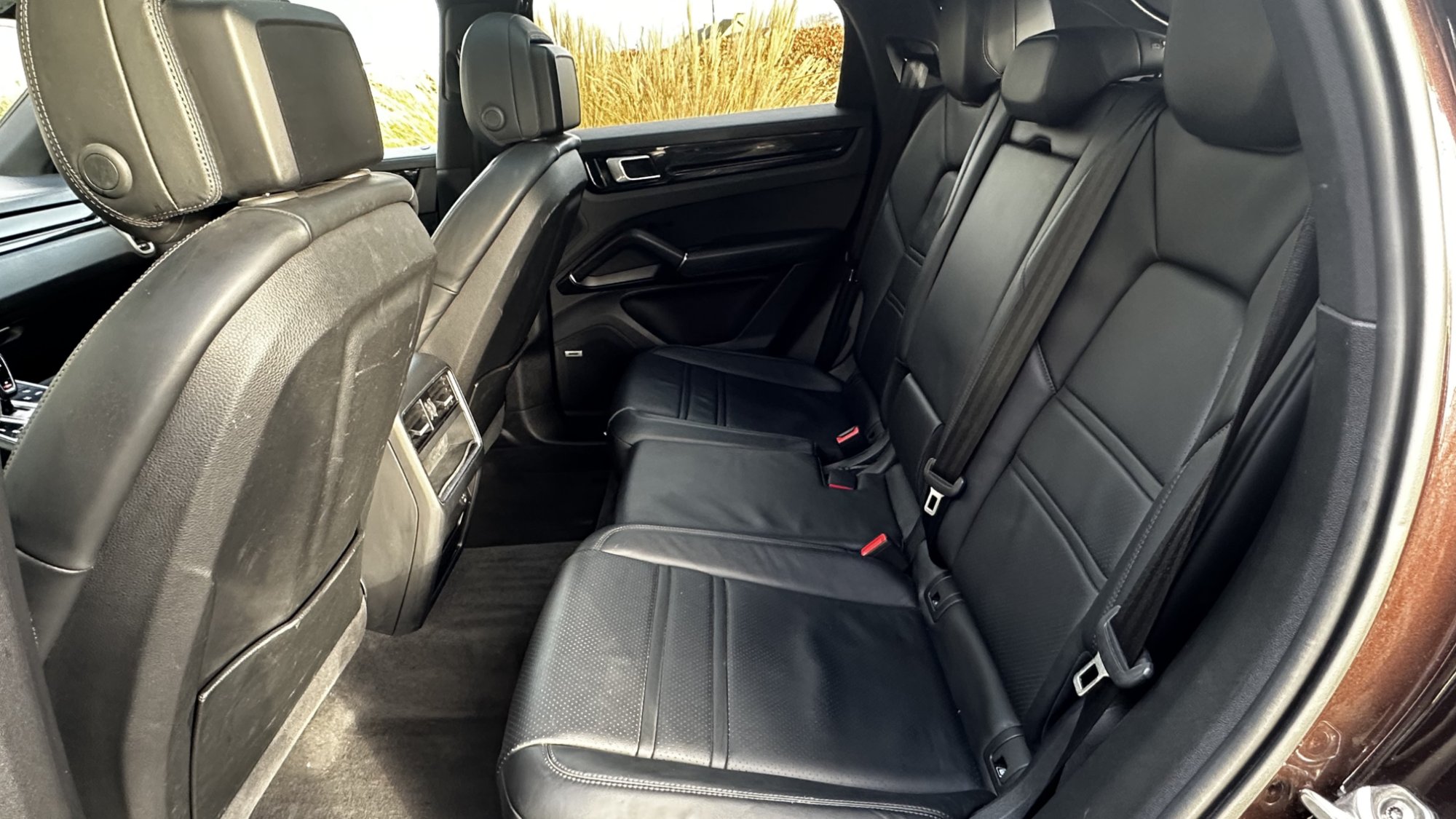 2019 Porsche Cayenne   AWD