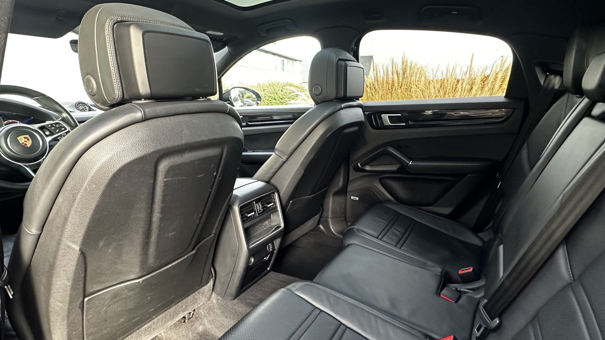 2019 Porsche Cayenne   AWD