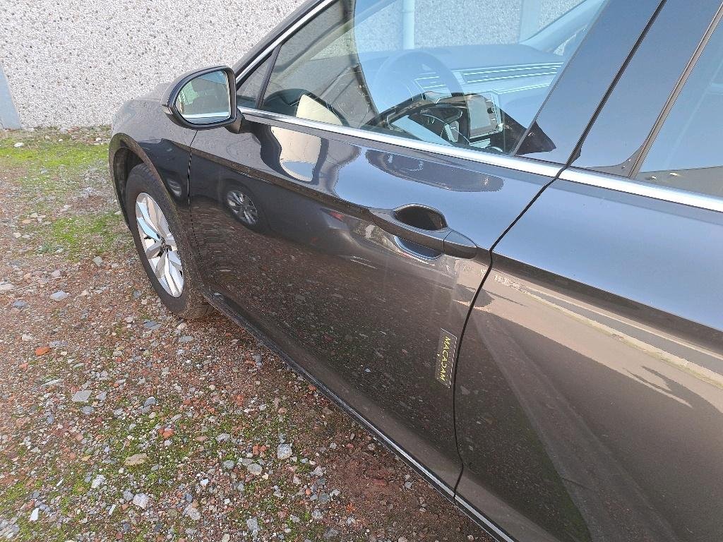 2019 Volkswagen Passat   