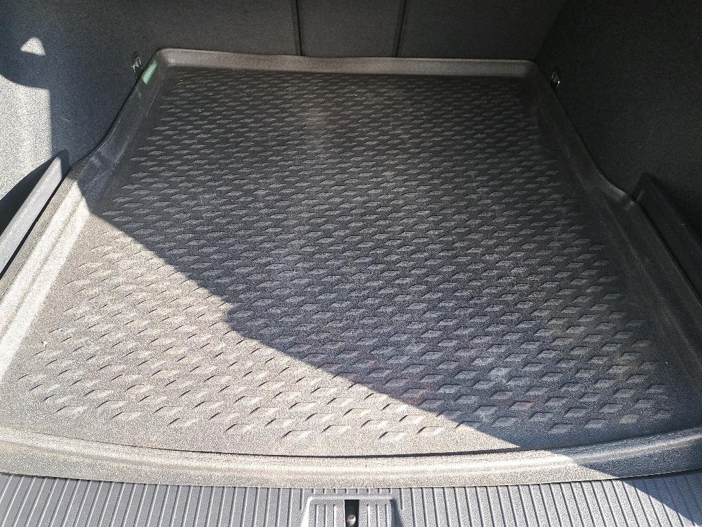 2019 Volkswagen Passat   