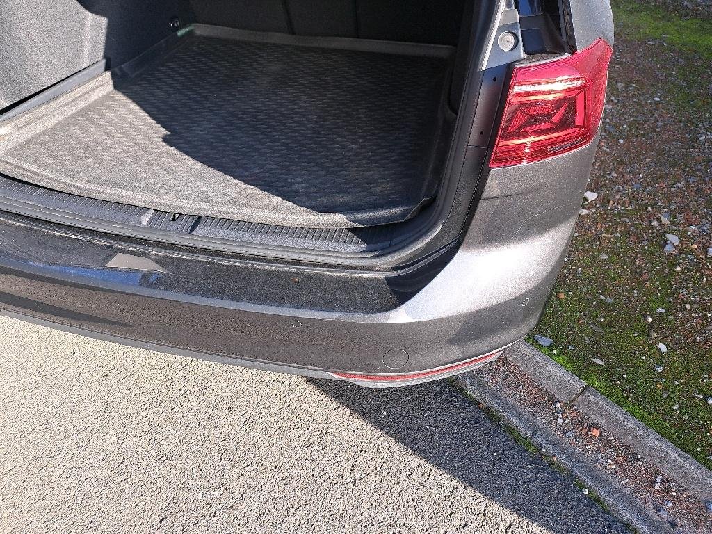 2019 Volkswagen Passat   