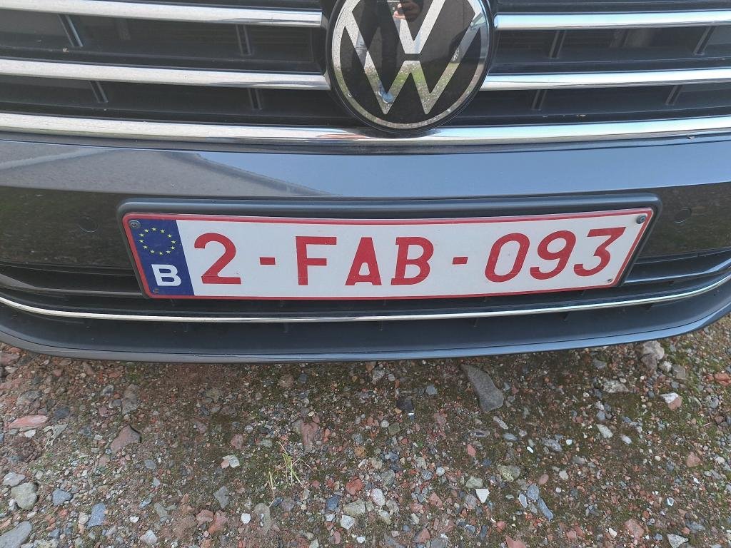 2019 Volkswagen Passat   