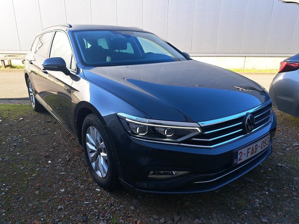 2019 Volkswagen Passat   