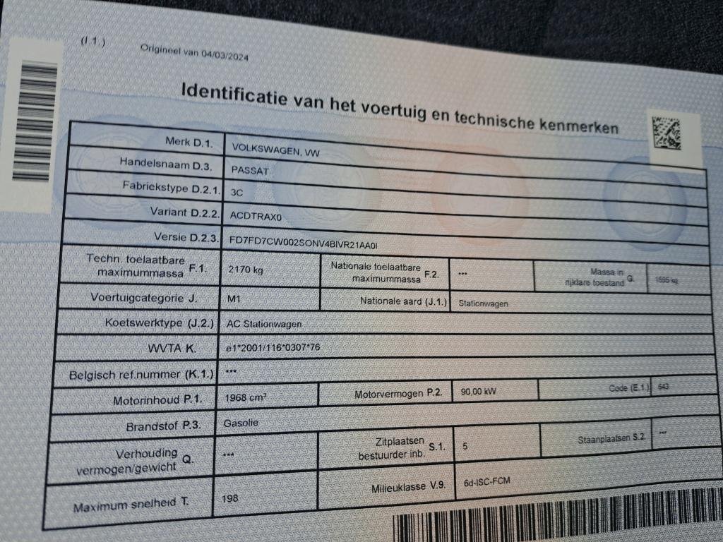 2019 Volkswagen Passat   