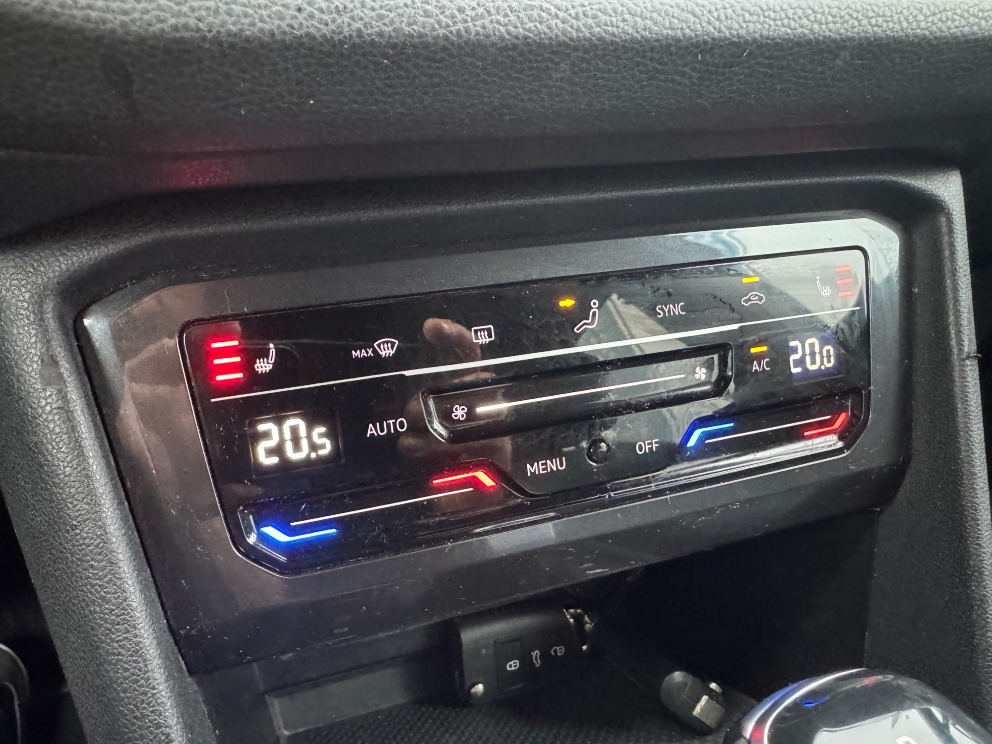 2021 Volkswagen Tiguan   AWD