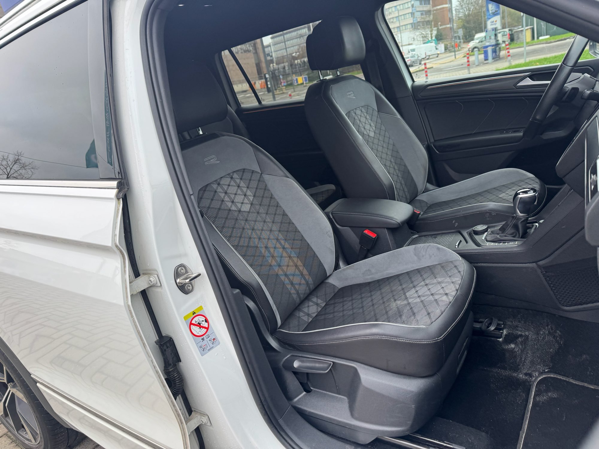 2021 Volkswagen Tiguan   AWD