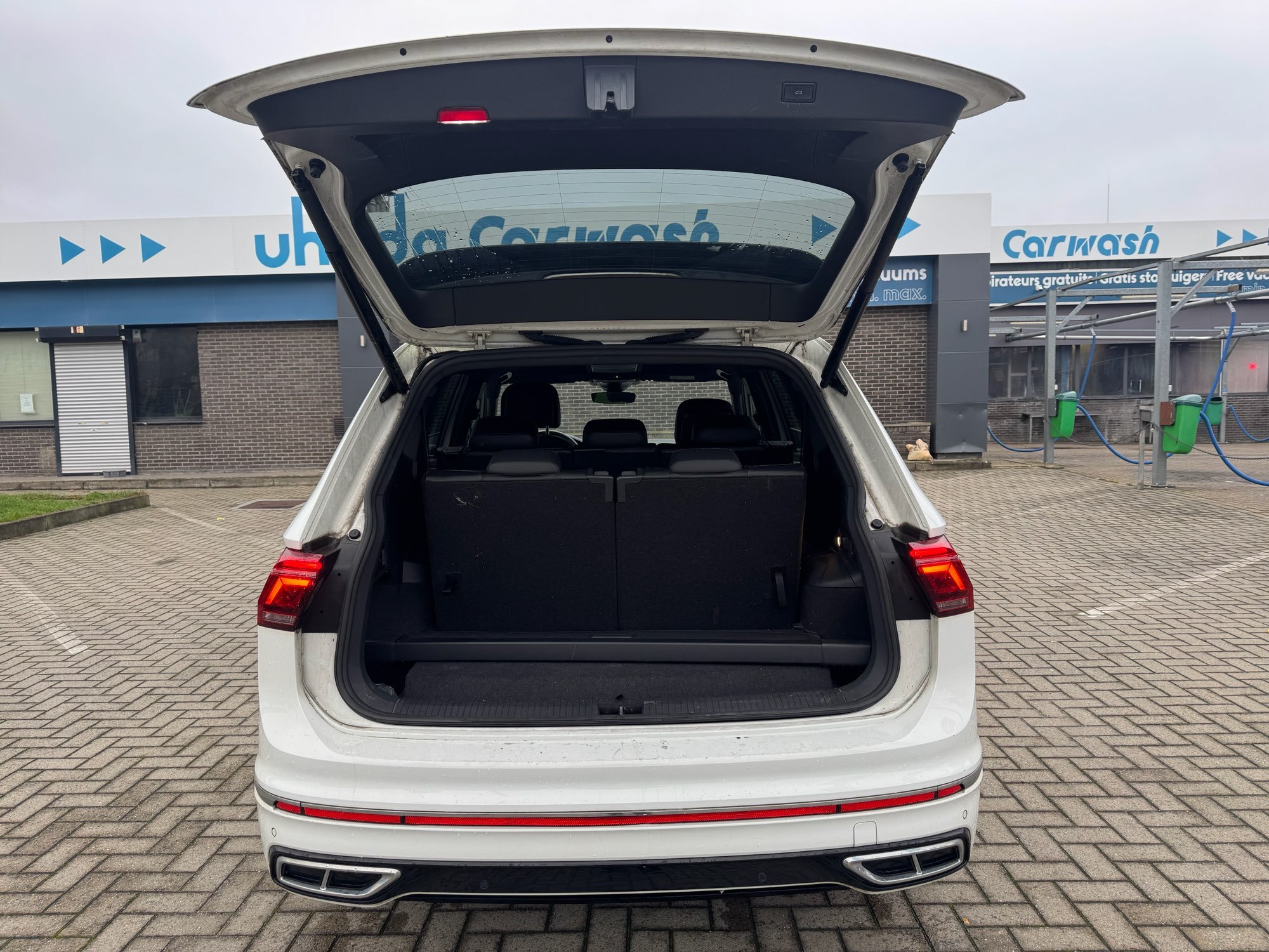 2021 Volkswagen Tiguan   AWD