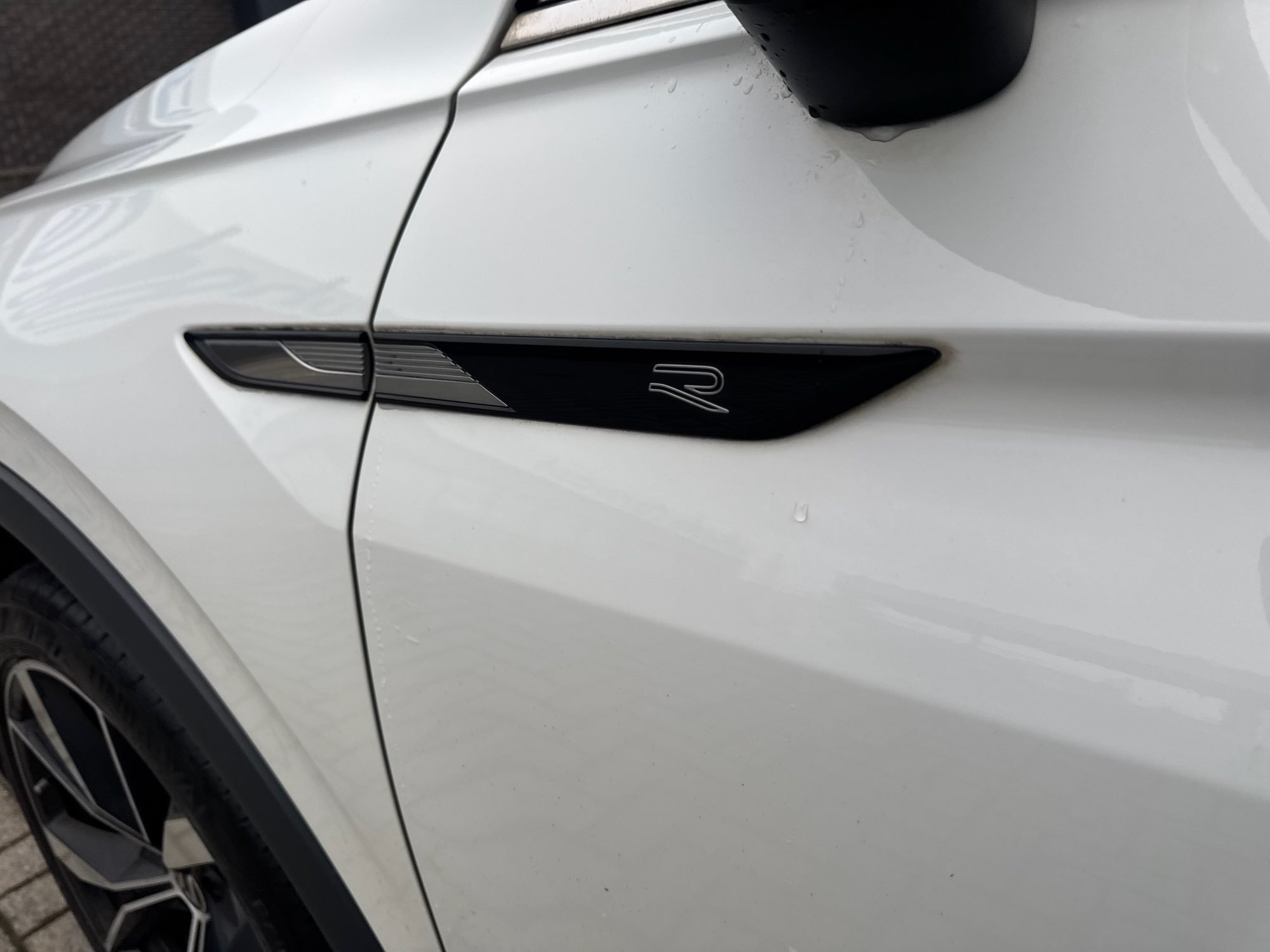 2021 Volkswagen Tiguan   AWD