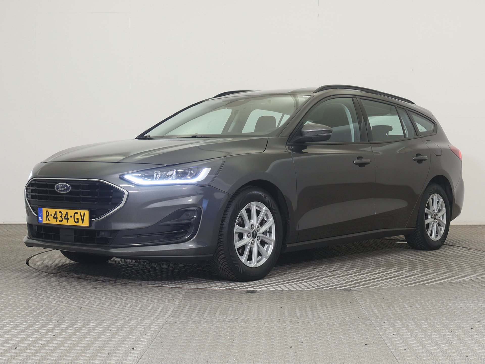 Ford Focus 1.0 EcoBoost Connected - 124 hp - 106.008 km