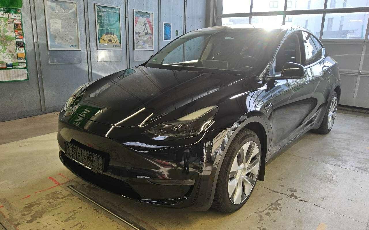 Tesla Model Y - Dual Motor - Electric - Automatic - 514 hp - 60.621 km