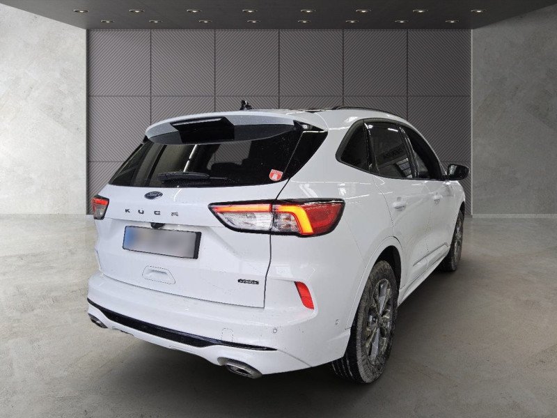 Ford Kuga 2.5 ST Line X - Hybrid - Automatic - 152 hp - 55.569 km