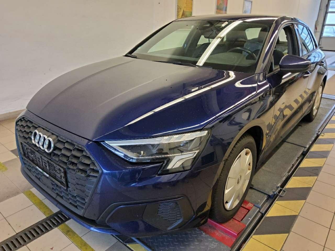 Audi A3 Sportback 30 TDI - Diesel - Manual - 116 hp - 85.777 km