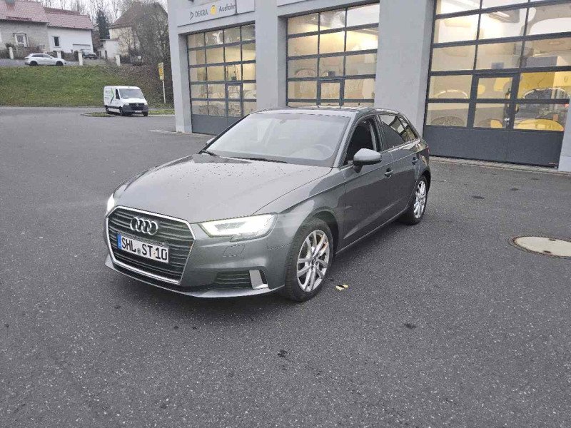 Audi A3 Sportback 35 TFSI Sport - Petrol - Automatic - 150 hp - 106.961 km