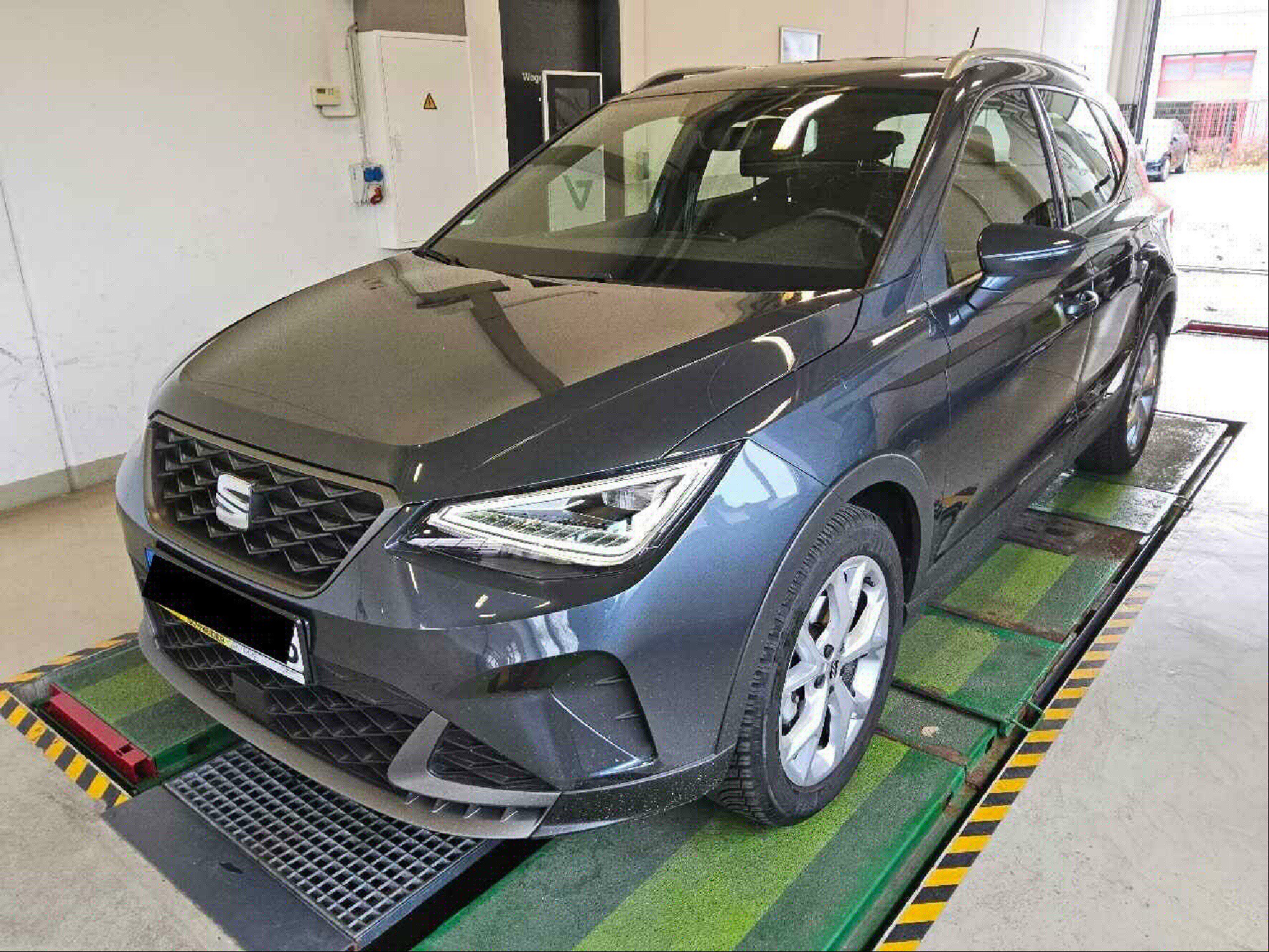 Seat Arona 1.0 TSI FR - Petrol - Automatic - 110 hp - 12.447 km