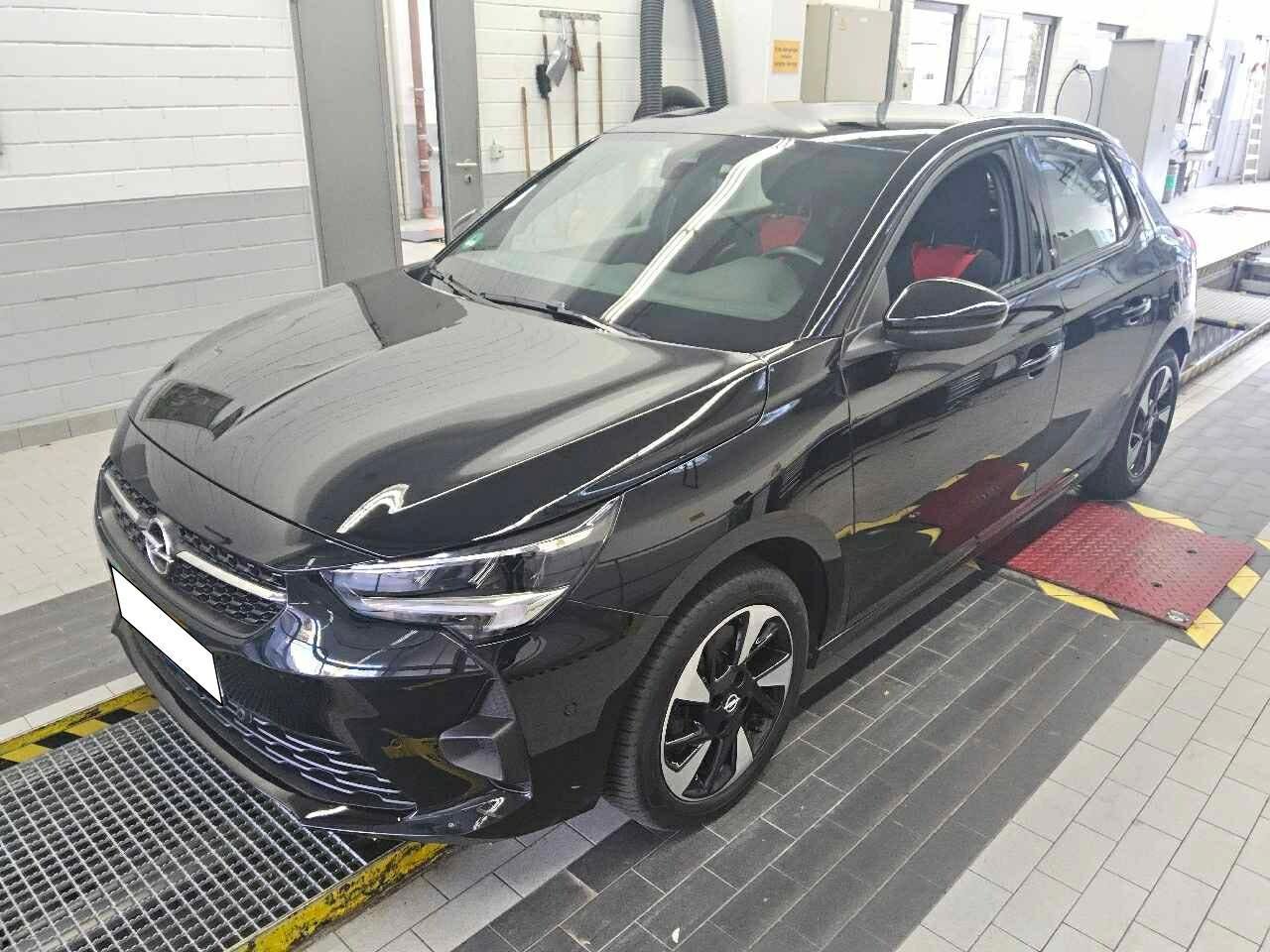 Opel Corsa GS - Electric - Automatic - 136 hp - 15.514 km