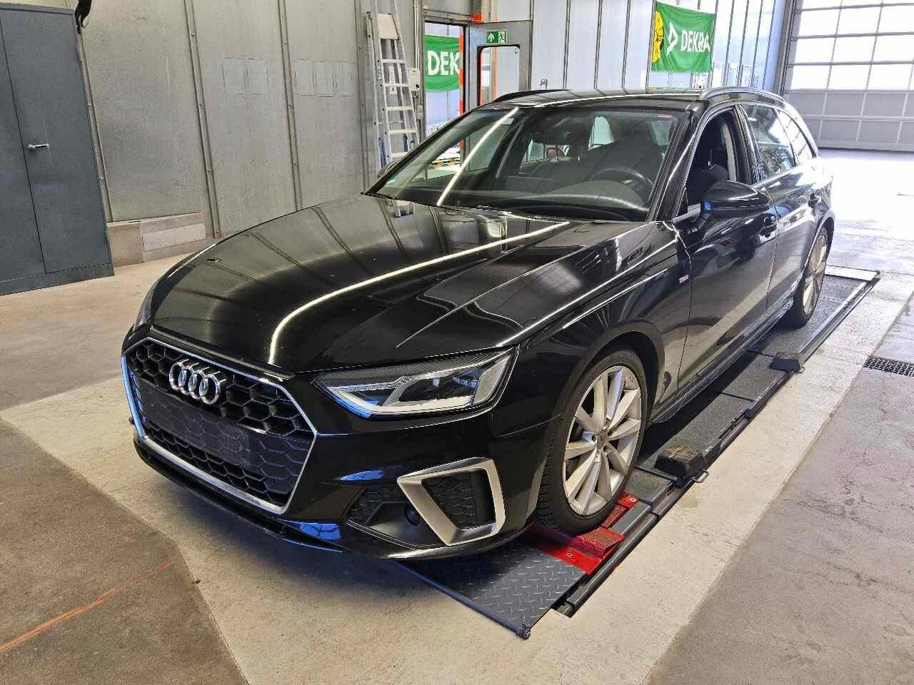 Audi A4 Avant 40 TFSI S Line - Petrol - Automatic - 204 hp - 191.725 km