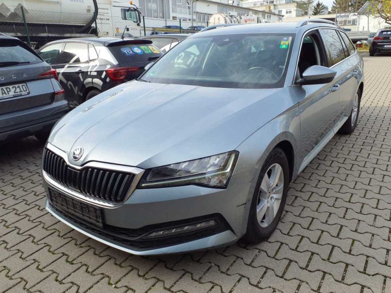 Skoda Superb Combi 1.5 TSI Ambition - Petrol - Manual - 150 hp - 106.793 km
