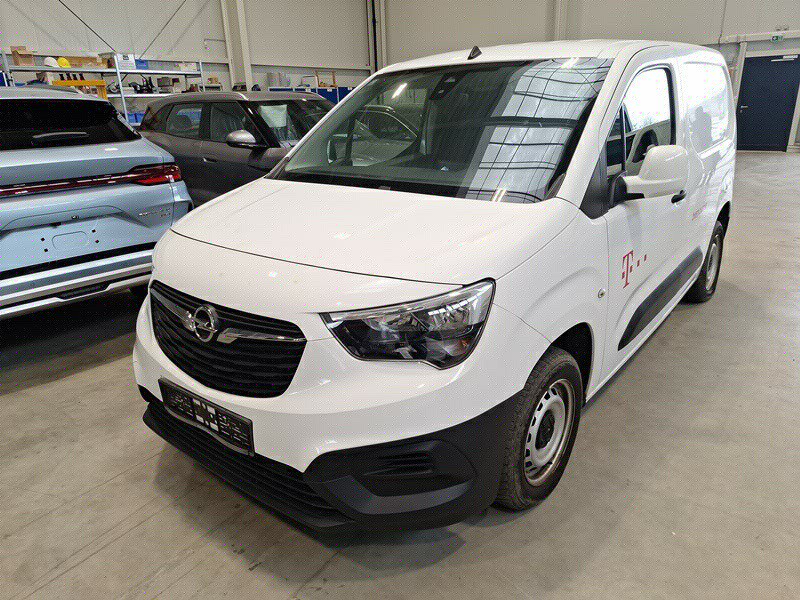 Opel Combo Cargo 1.5 Edition - Diesel - Manual - 102 hp - 45.672 km