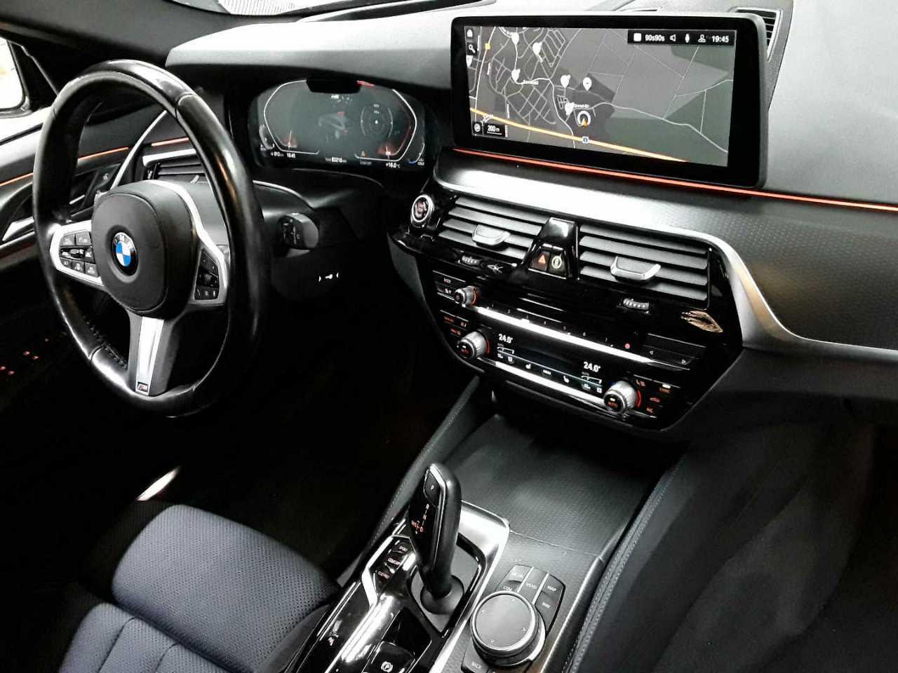 2021 BMW 5 Series   