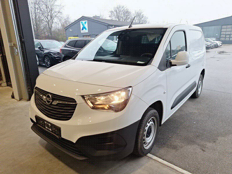 Opel Combo Cargo 1.5 Edition - Diesel - Manual - 102 hp - 25.338 km