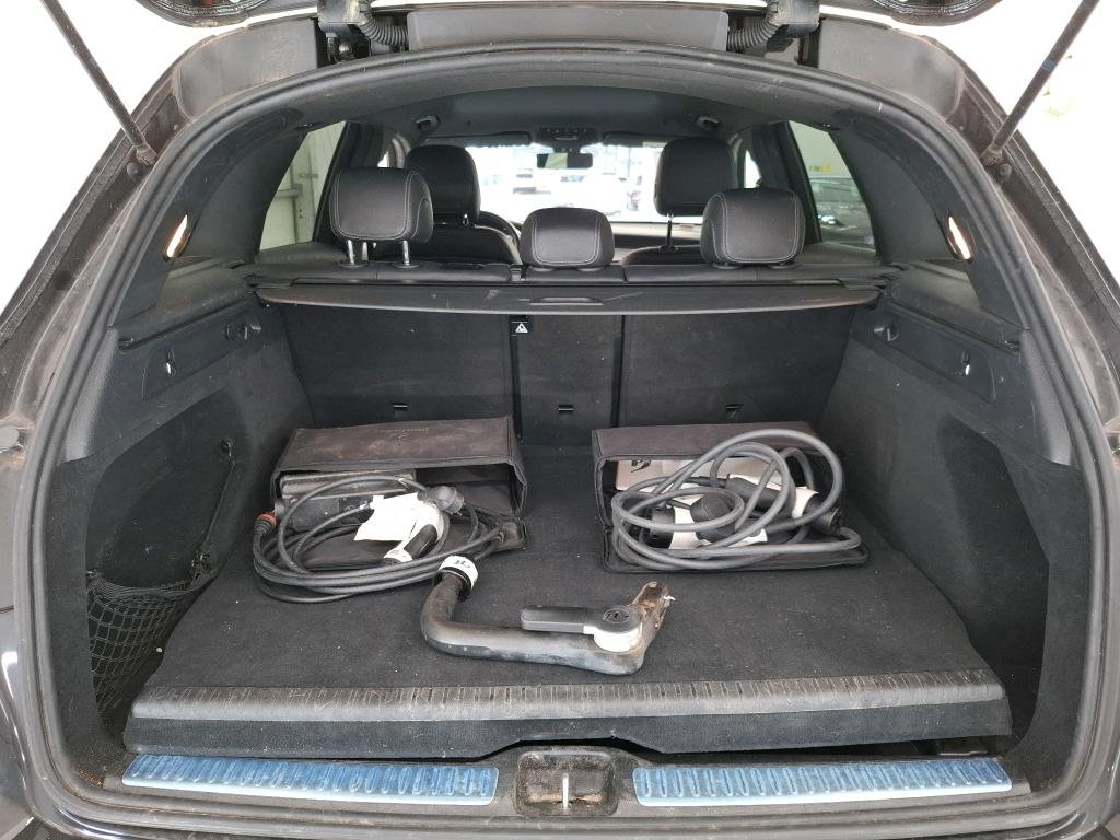 2019 Mercedes-Benz GLC   AWD