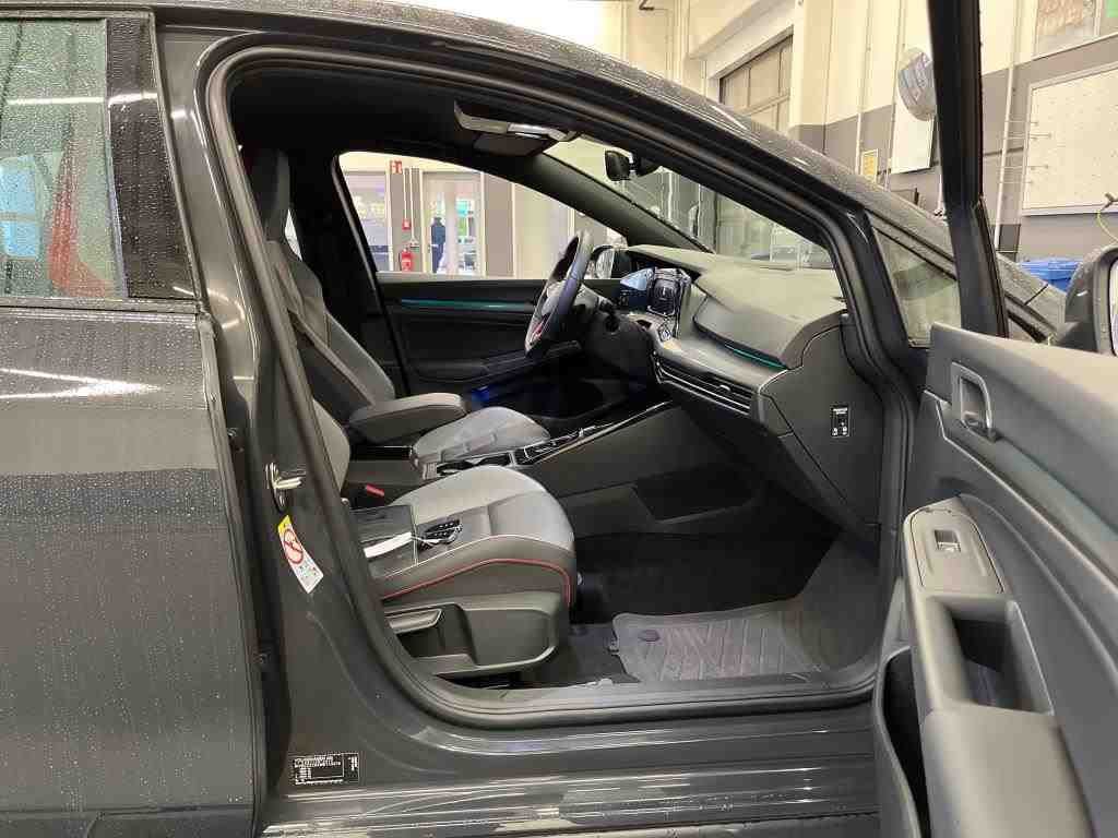 2020 Volkswagen Golf   