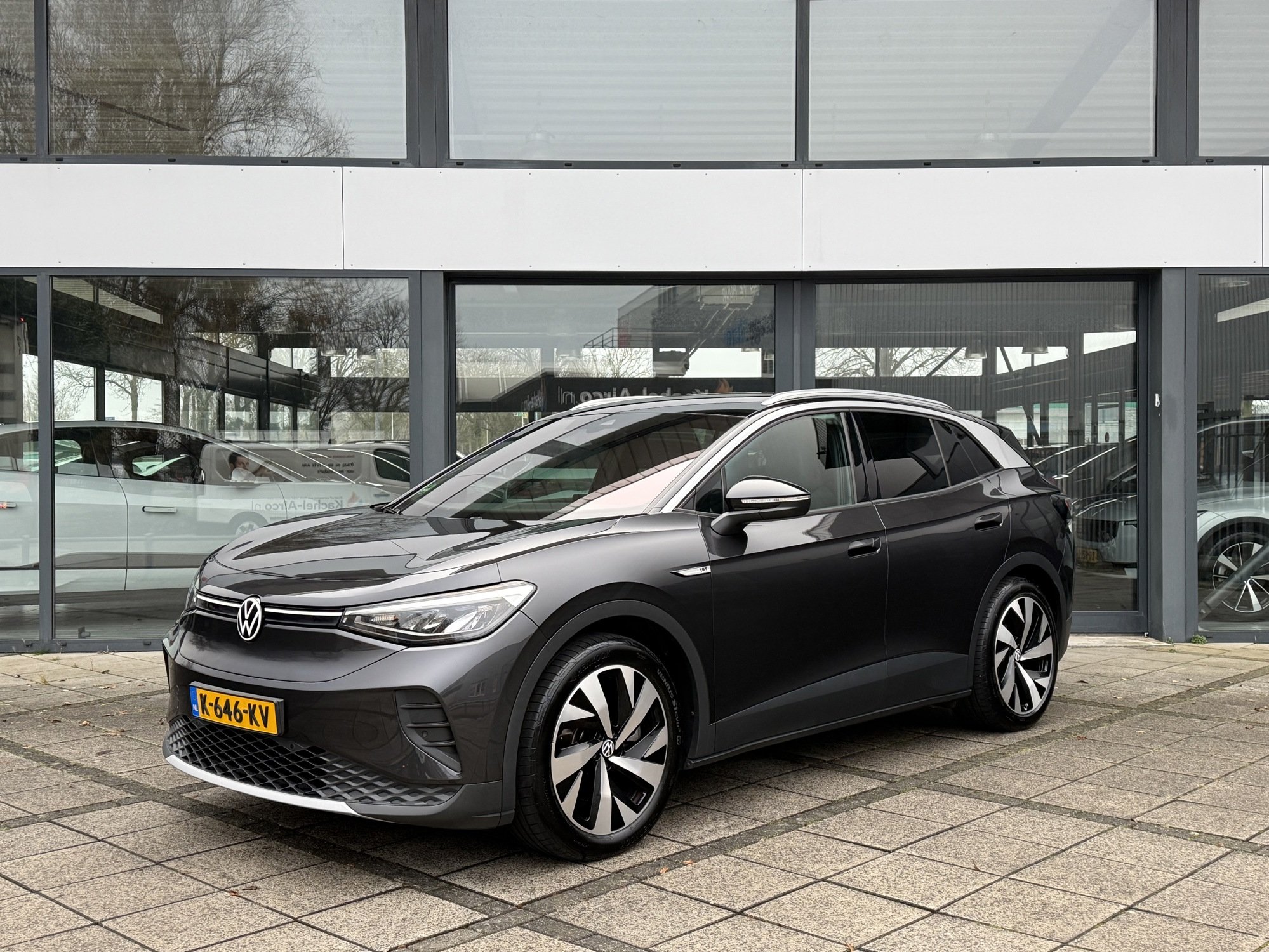 Volkswagen ID.4 77 kWh - Electric - Automatic - 204 hp - 157.923 km