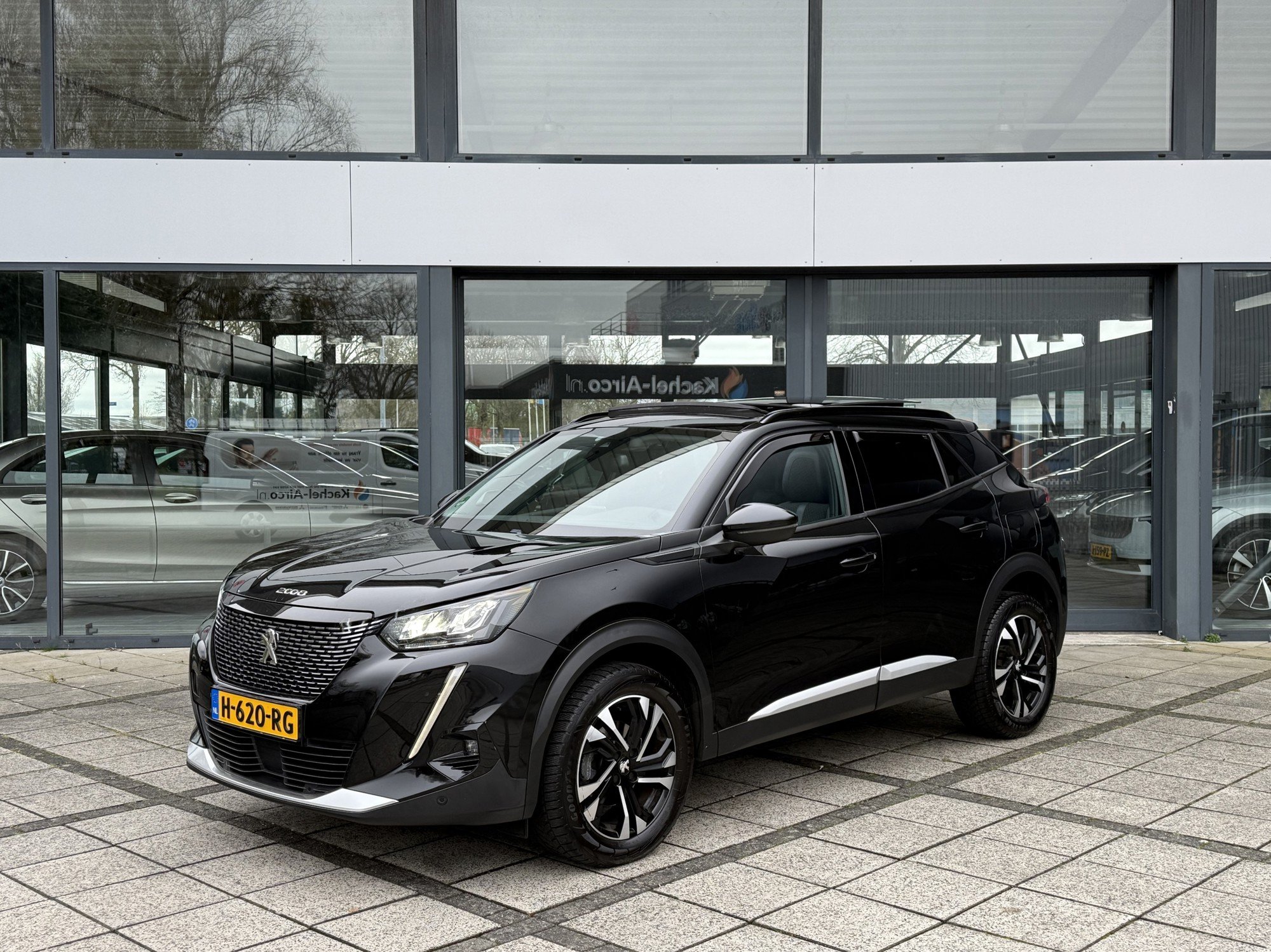 Peugeot 2008 1.5 HDI Allure - Diesel - Manual - 102 hp - 172.986 km