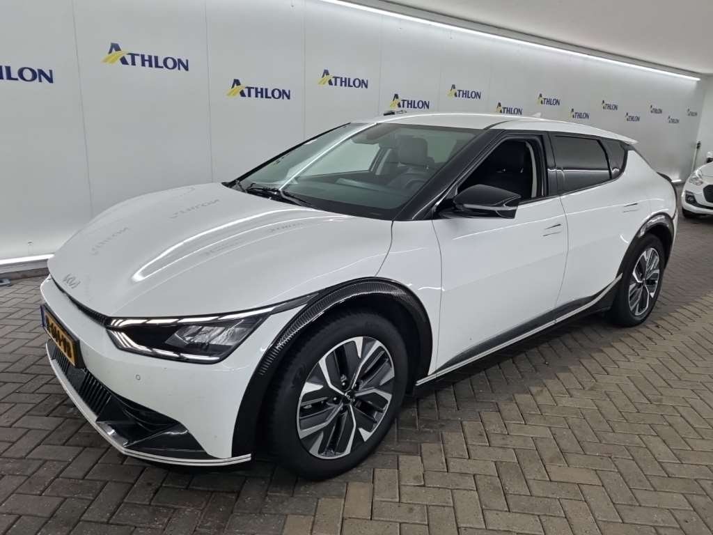 Kia EV6 74 kWh Plus - Electric - Automatic - 228 hp - 133.528 km