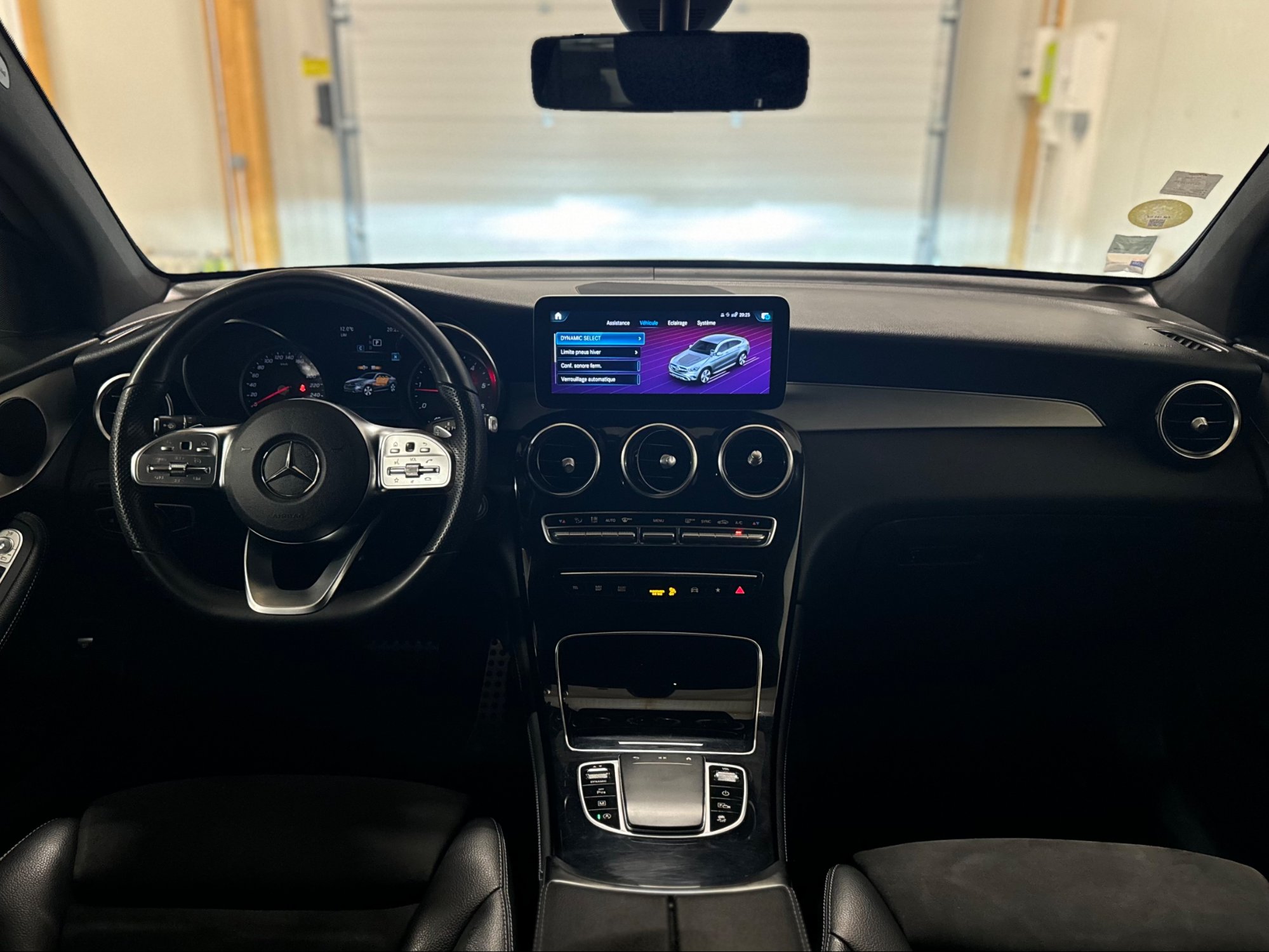 2019 Mercedes-Benz GLC   