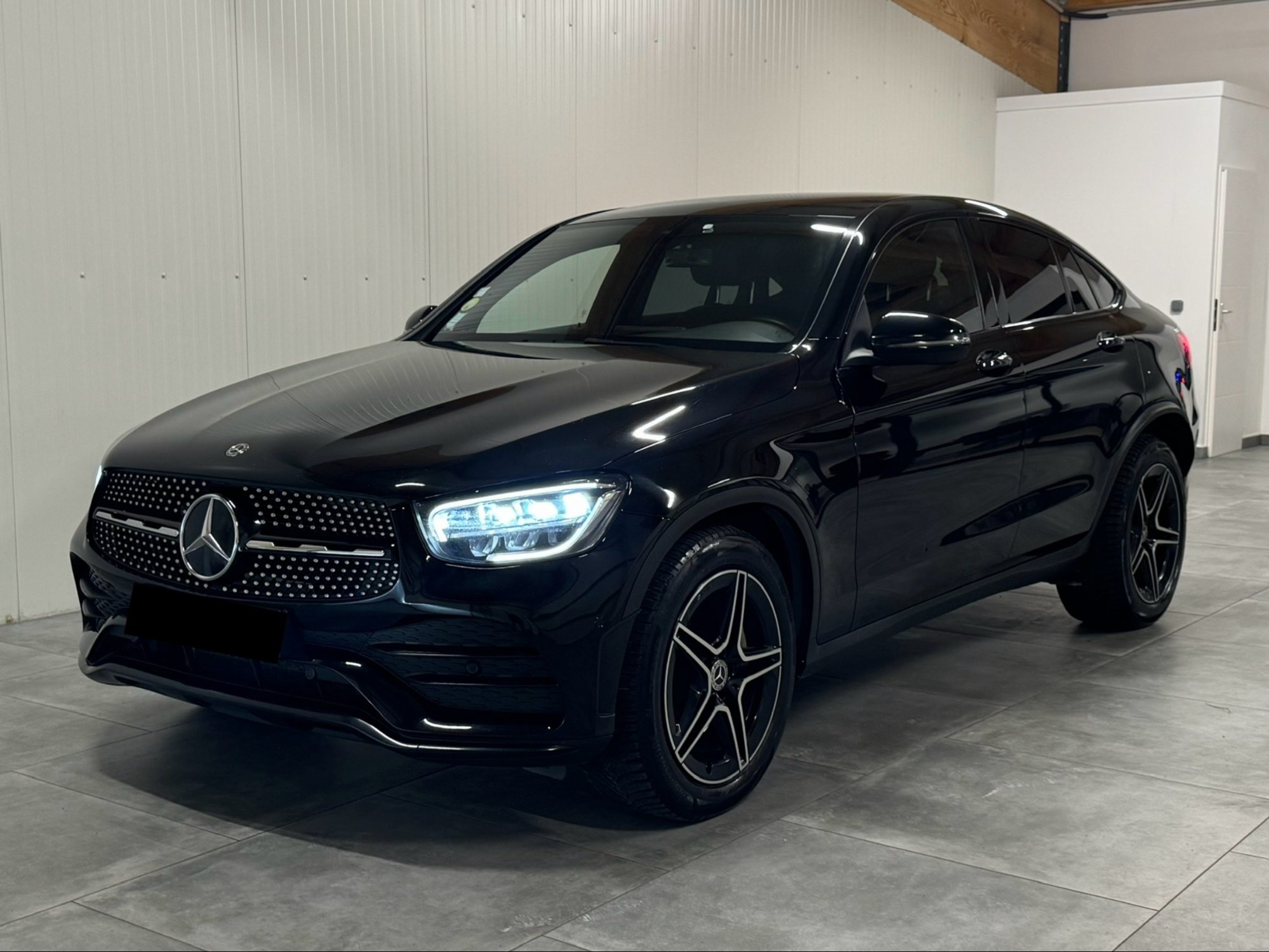2019 Mercedes-Benz GLC   