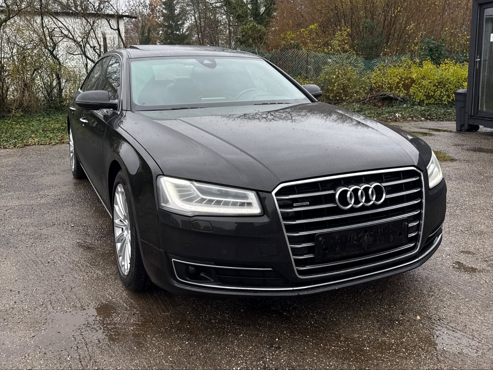 Audi A8 Long 3.0 TDI - Quattro - Diesel - Automatic - 211 hp - 249.742 km 