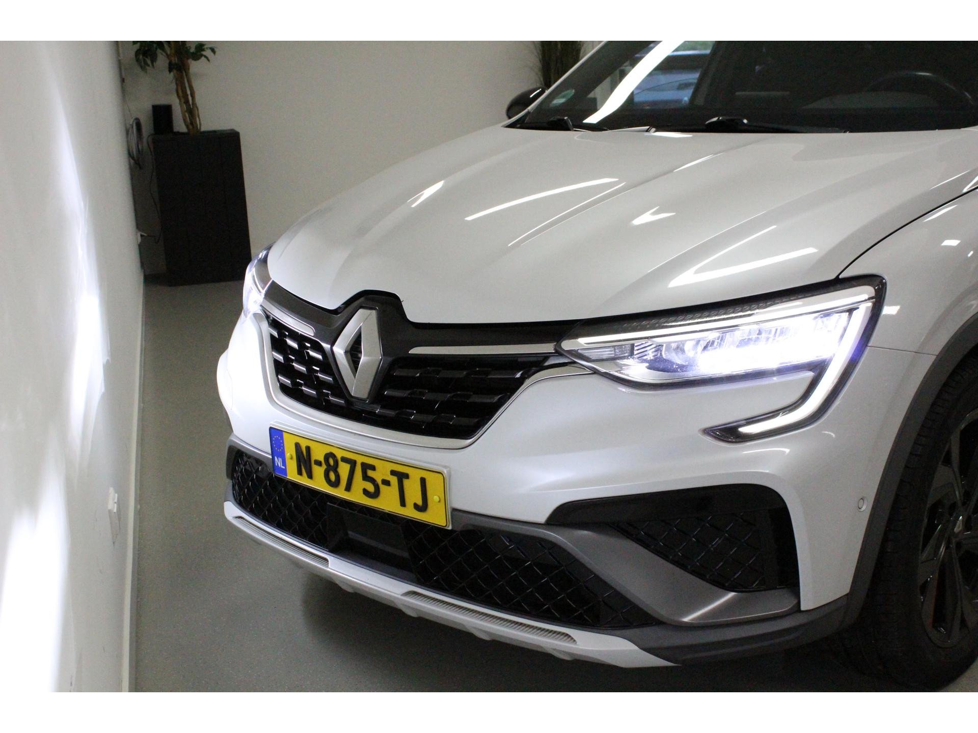 Renault Arkana 1.6 RS Line - Hybrid - Automatic - 94 hp - 180.294 km