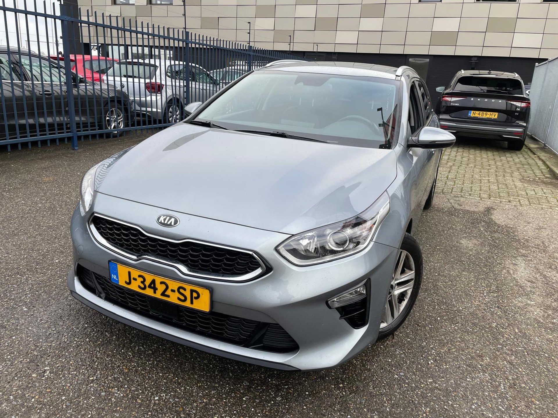 Kia Ceed SW 1.0 T-GDI DynamicPlusLine - Petrol - Manual - 120 hp - 202.744 km