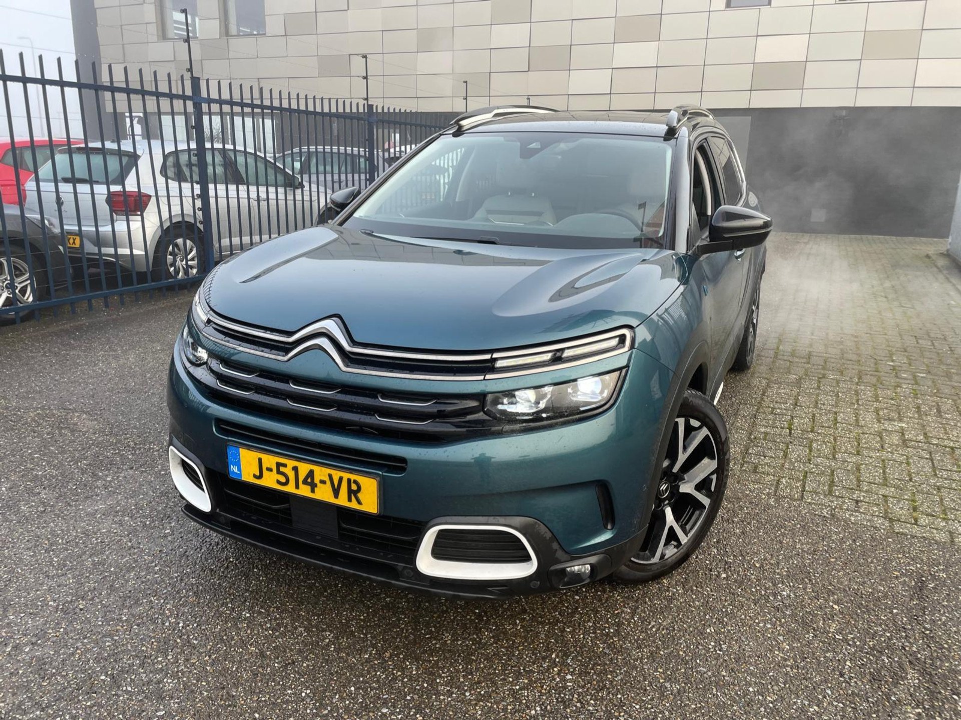 Citroën C5 Aircross 1.6 Shine - Hybrid - Automatic - 181 hp - 58.055 km