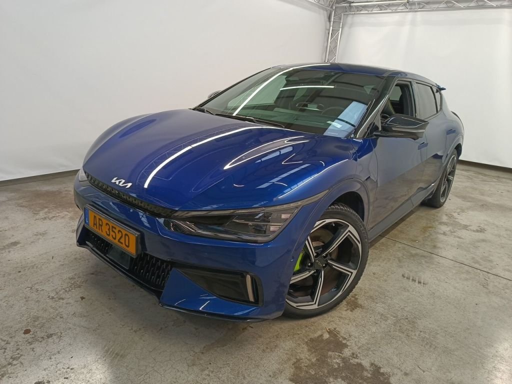 Kia EV6 74 kWh GT - Electric - Automatic - 583 hp - 33.408 km