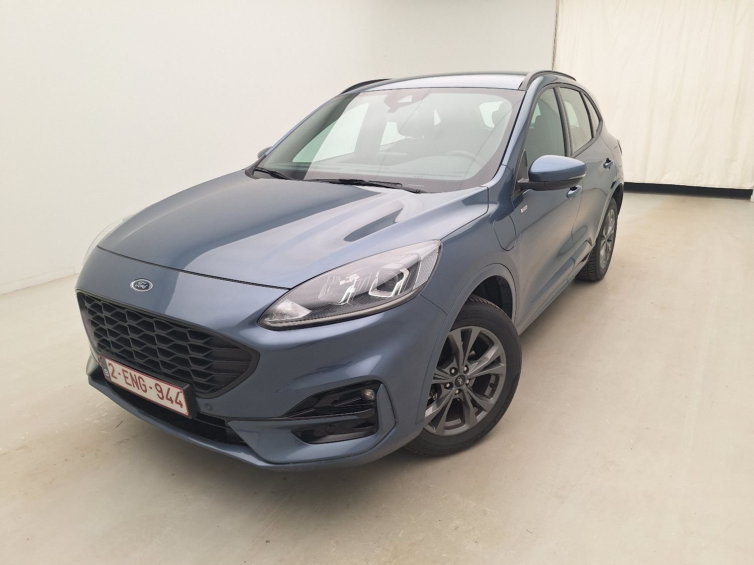 Ford Kuga 2.5i ST Line - Hybrid - Automatic - 152 hp - 47.708 km