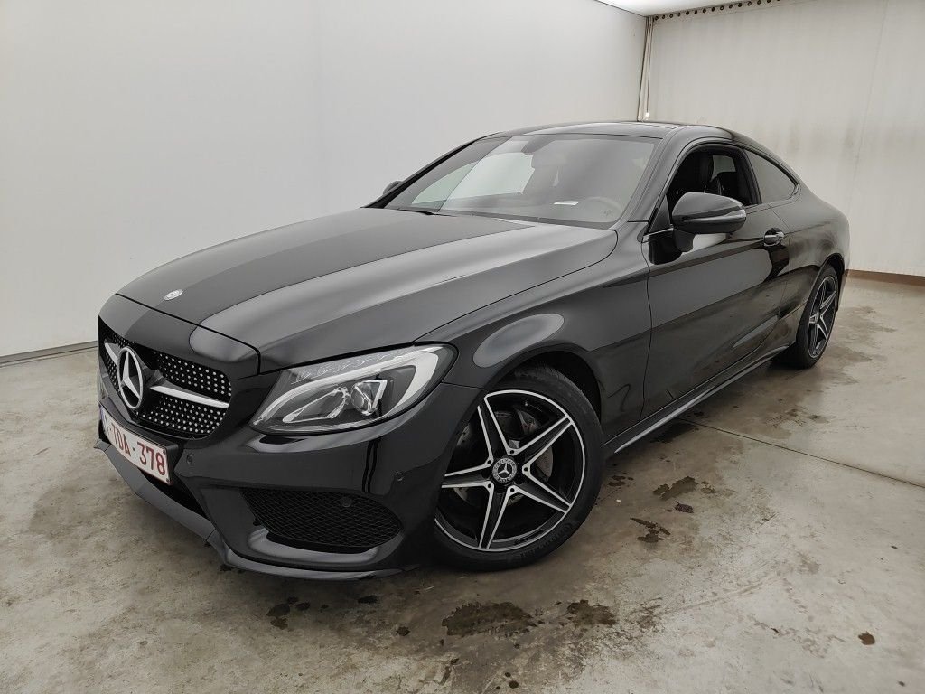 2016 Mercedes-Benz C   