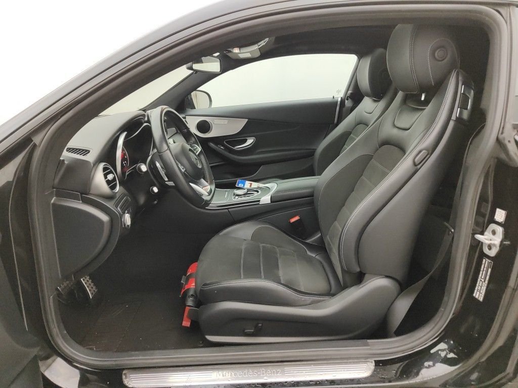 2016 Mercedes-Benz C   