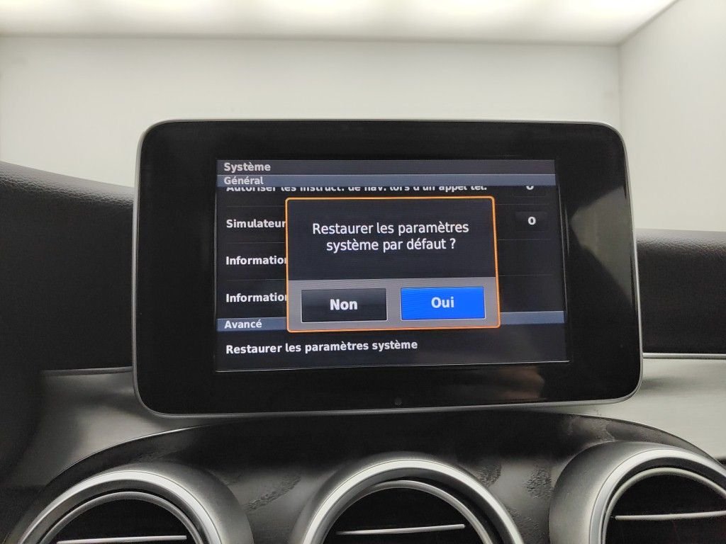 2016 Mercedes-Benz C   