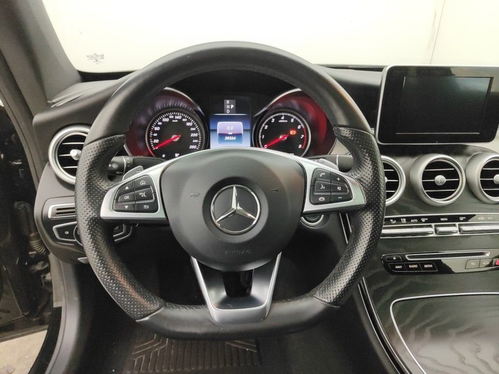 2016 Mercedes-Benz C   