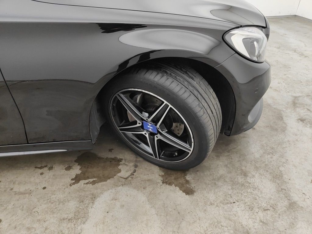 2016 Mercedes-Benz C   