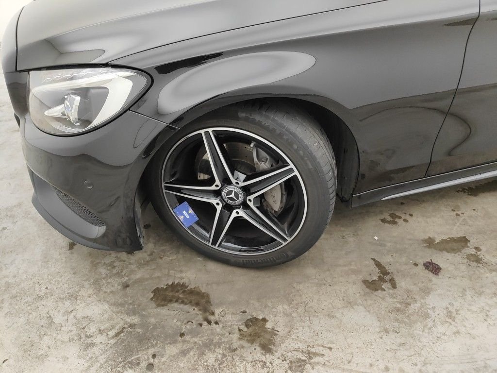 2016 Mercedes-Benz C   