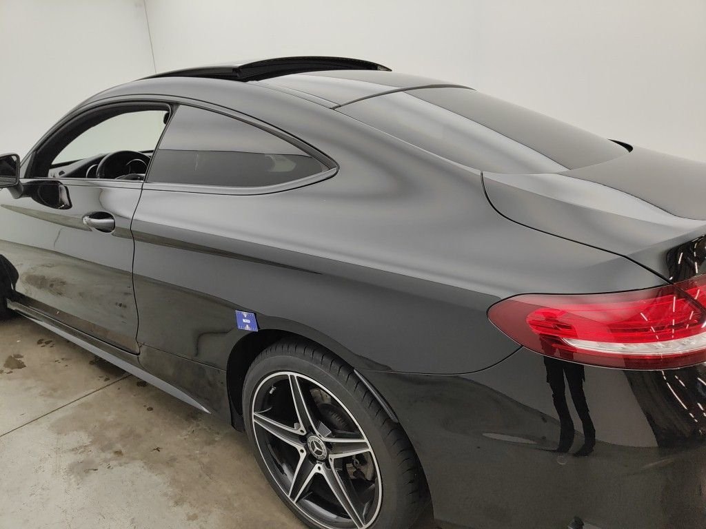 2016 Mercedes-Benz C   