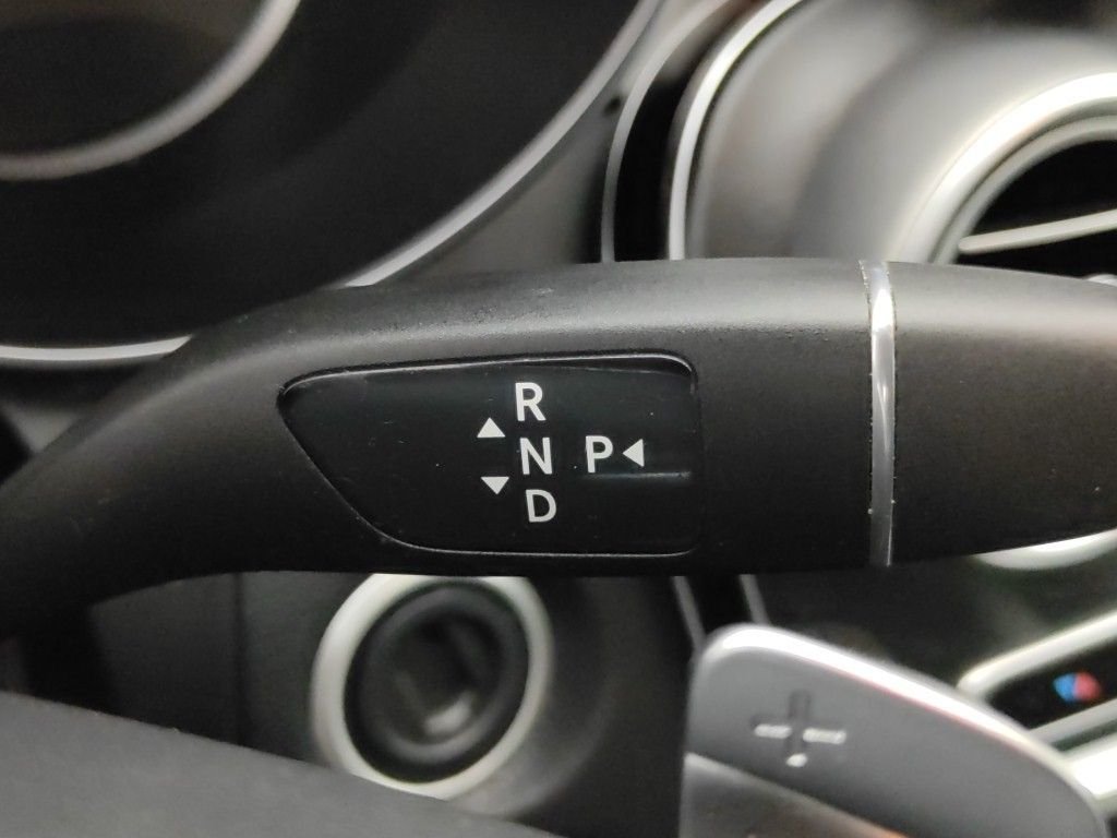 2016 Mercedes-Benz C   