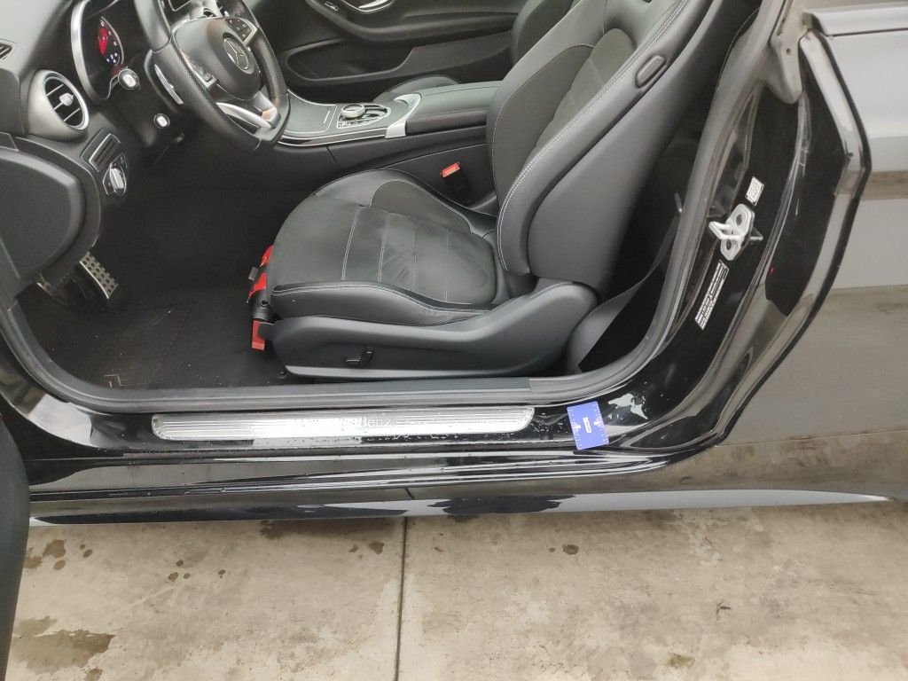 2016 Mercedes-Benz C   