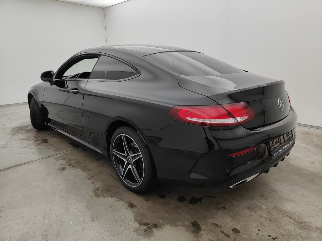 2016 Mercedes-Benz C   